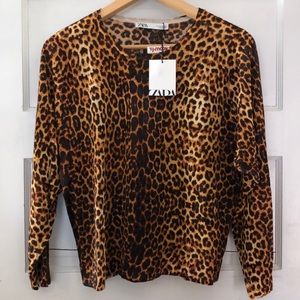 BRAND NEW- Zara Cheetah Shimmer Top